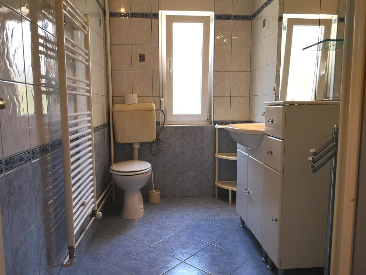 Apartments With A Swimming Pool Banjol, Rab - 11382 Exterior photo